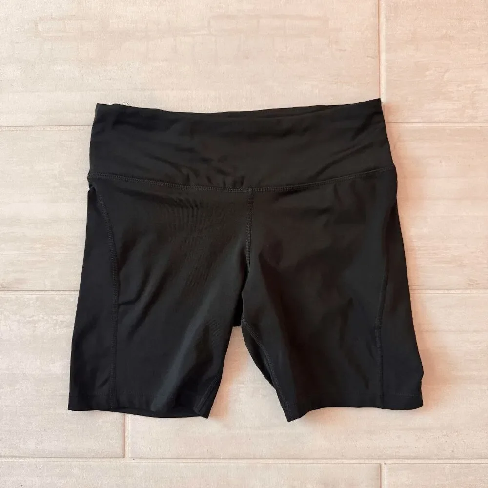Women's Nike 6
